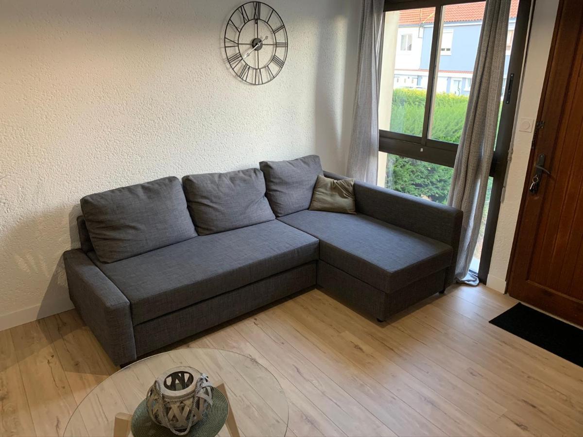 Logement rénové et moderne au Sacré Coeur Cholet Extérieur photo