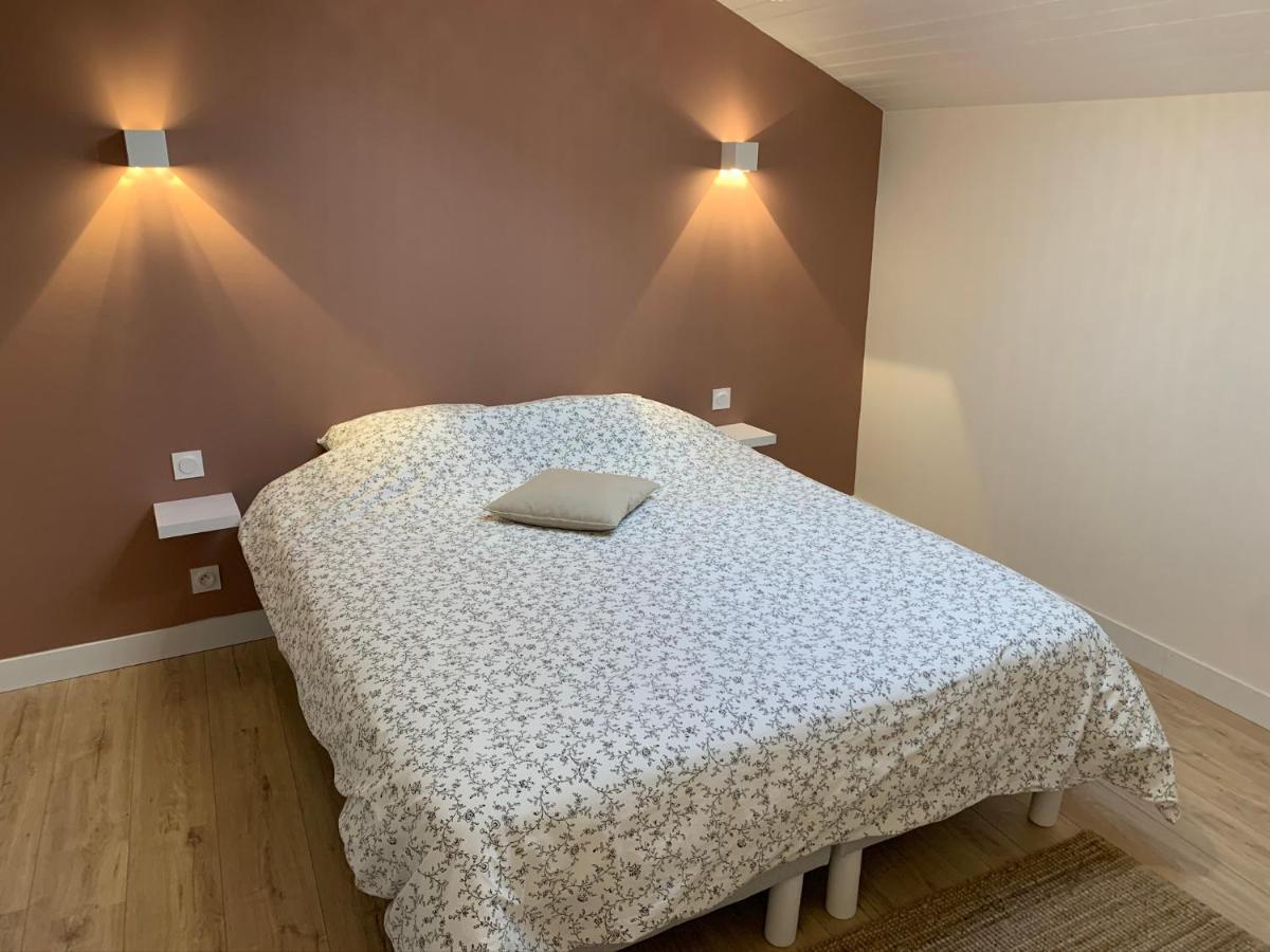 Logement rénové et moderne au Sacré Coeur Cholet Extérieur photo