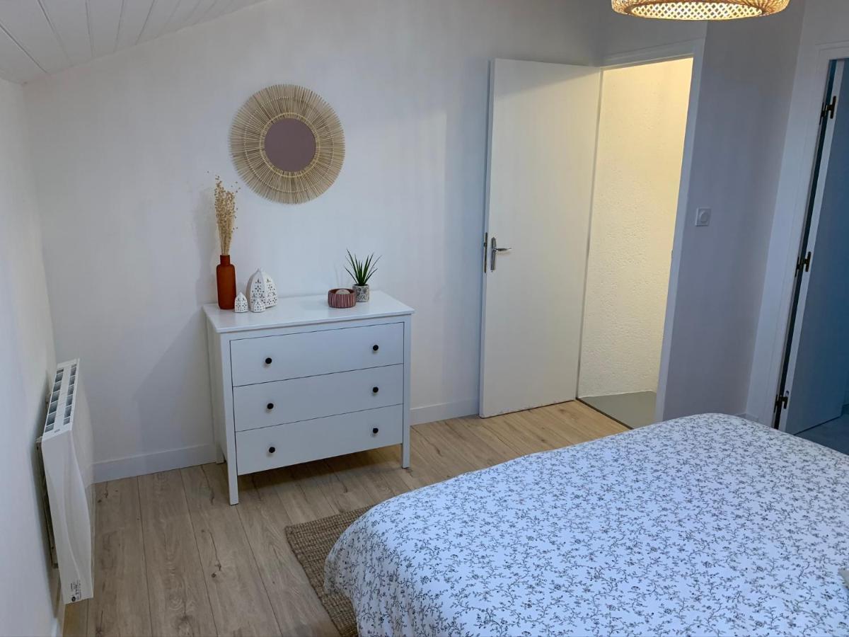 Logement rénové et moderne au Sacré Coeur Cholet Extérieur photo