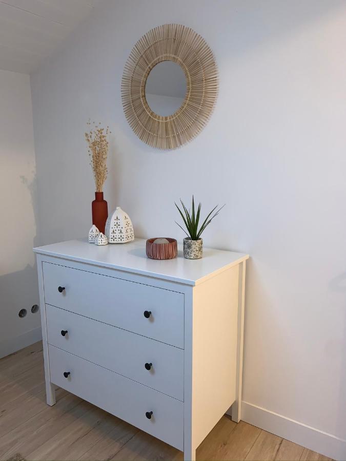 Logement rénové et moderne au Sacré Coeur Cholet Extérieur photo